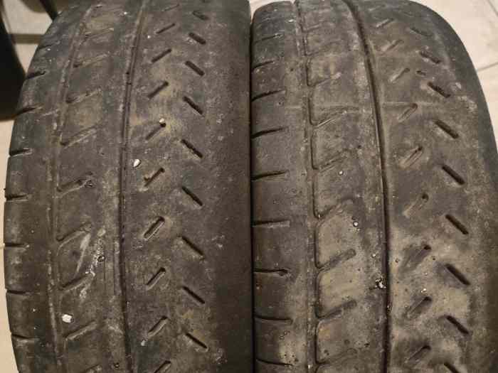 Pneus Michelin R11 / R21 / R31 - 15 po...