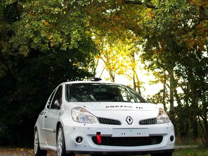 Clio r3