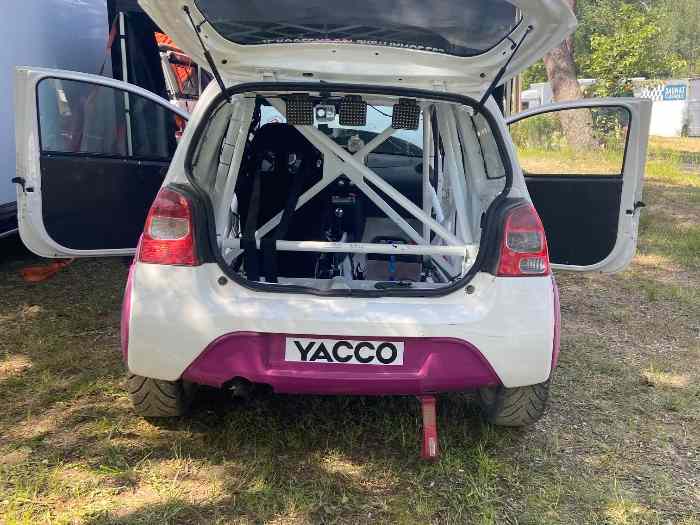 Twingo R1/R2 rallycross féminine 3