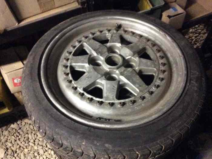 Diverses jantes FORD 4x108 pour sierra et ESCORT COSWORTH 1