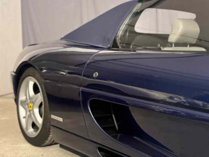 Ferrari F355 spider F1 1