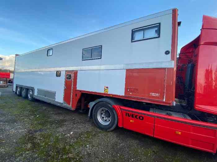 Ensemble Iveco + Semi porte voiture + motorhome 1