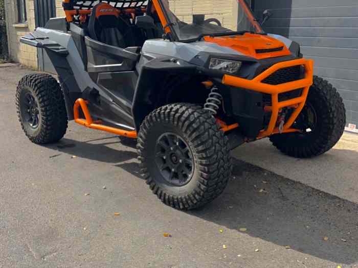 Buggy Polaris rzr 1000 turbo