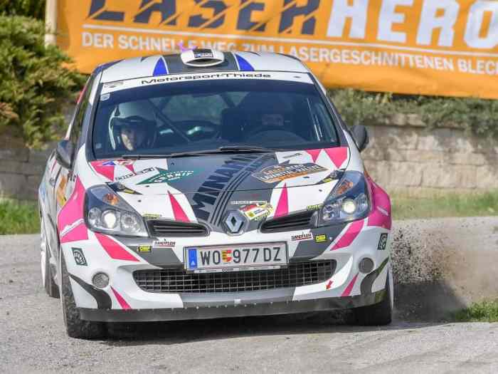 Renault clio3 RS Gruppe N 2