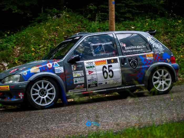 Vitre makrolon 106/ saxo 1