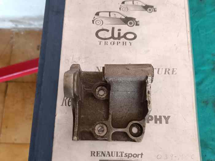 Soporte alternador grup A Renault 11 y...