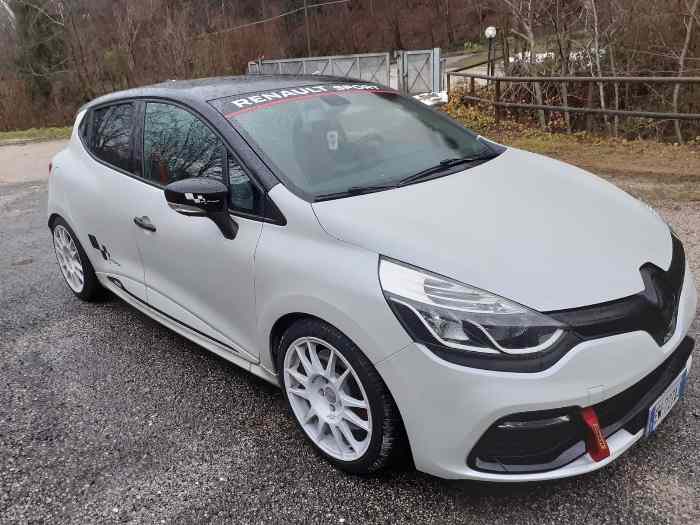 Jante EVO Corse Sanremo 7,5x17 Renault 3