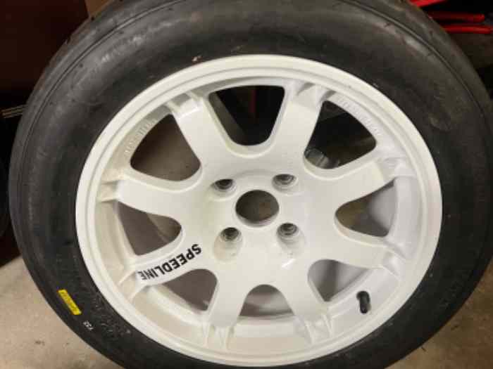 Pneu dur Hankook 2