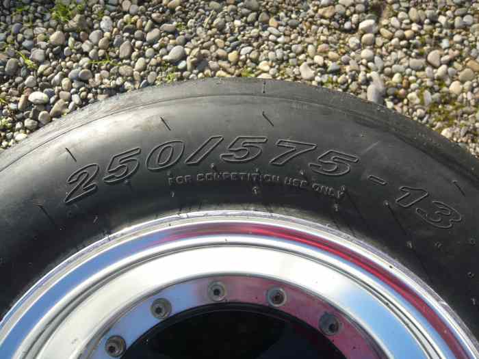 Pneus pirelli 13 1