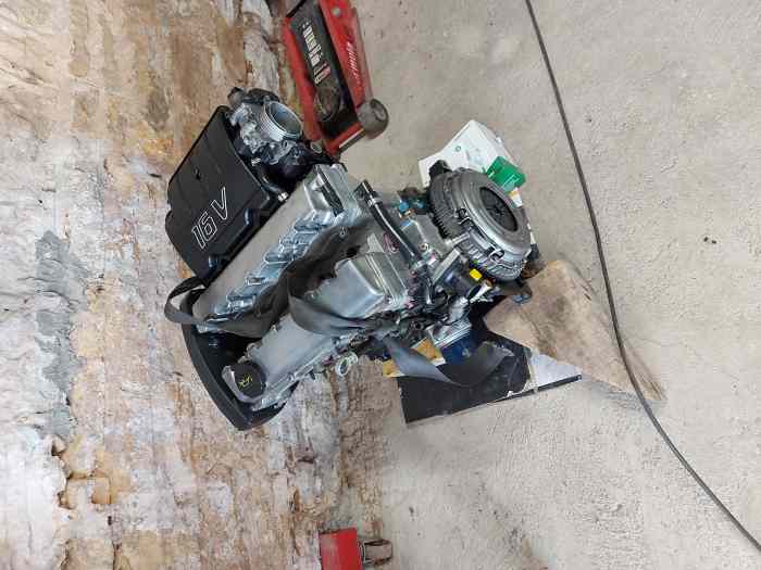 Moteur tu5j4 106 top n2