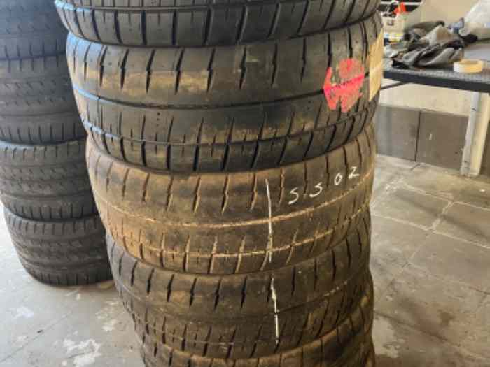 Lot pneus michelin et pirelli rallye 1...