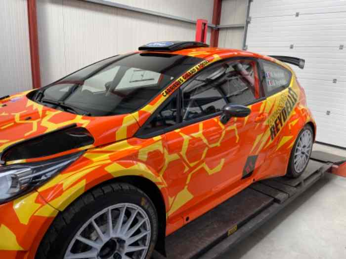 Ford fiesta r5 MK1 evo2 0