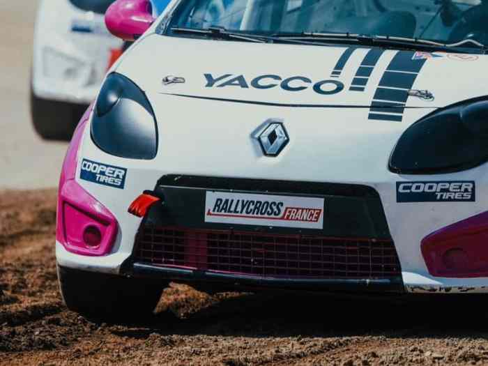 Twingo R1/R2 rallycross féminine 4