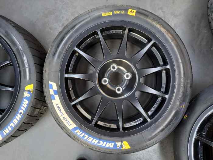 2 Michelin MW1 en 19/63-17 3