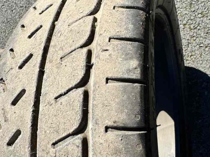 P01 PNEUS MICHELIN 19/60 - 16 5