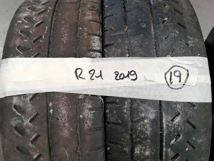 Pneu Michelin R11 R21 R31 19/63 17 A4