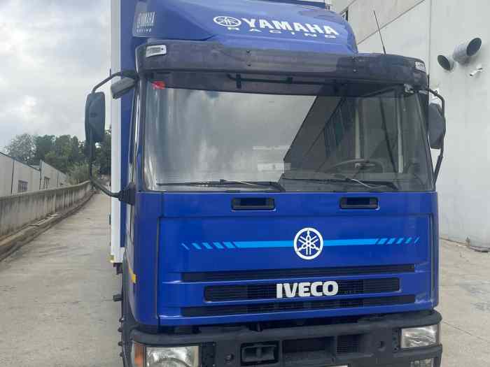 Camion Iveco 1