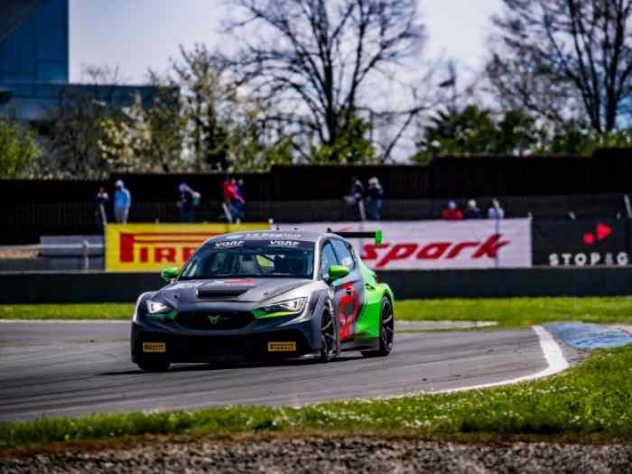 Tcr Cupra Leon competition 0