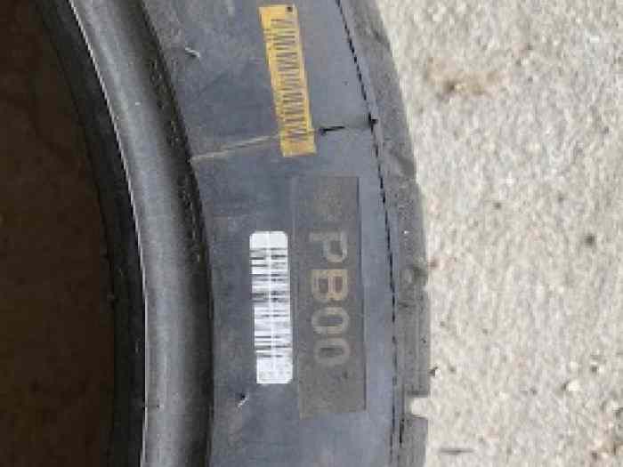 pneu michelin en 18 1