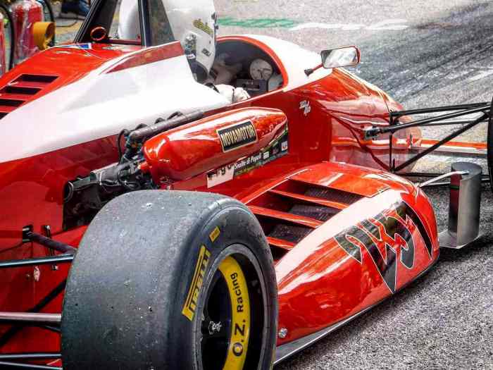 Dallara f389