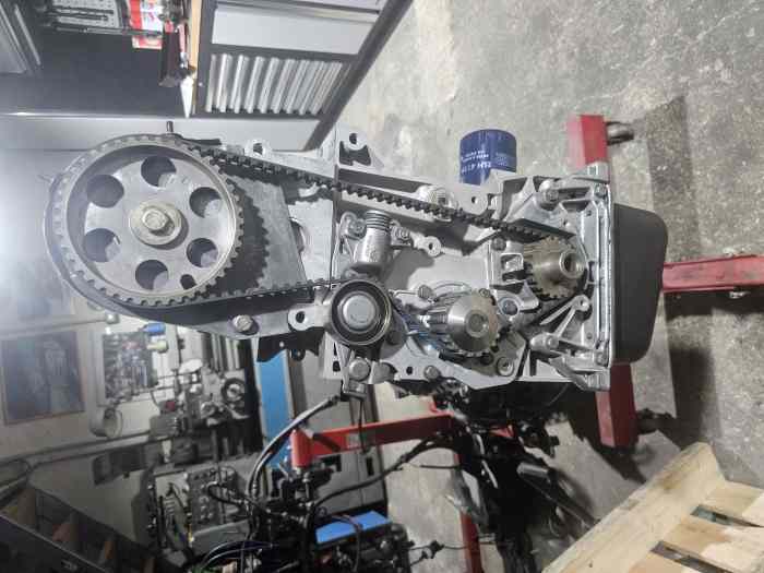 Moteur 205 gti 1.6l 115ch neuf 0