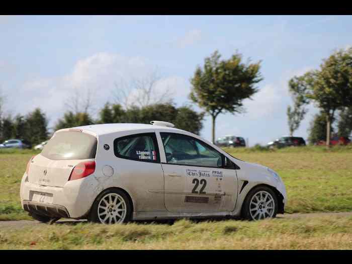 Clio r3 max