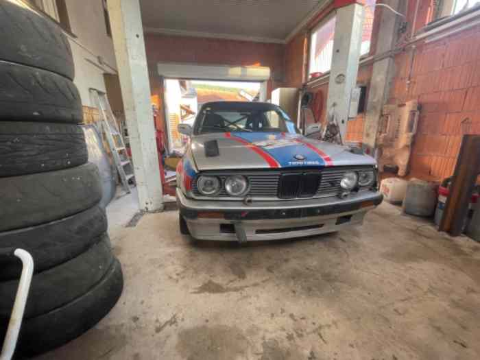 BMW 318IS E30