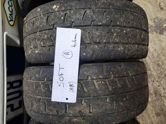 PNEUS MRF 195/50 R 15