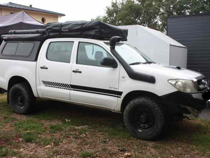 TOYOTA HILUX ASSISTANCE 1