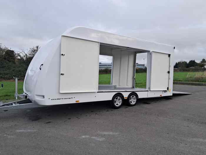 Remorque porte voiture fermée AutoSportTrailer AST-3 2