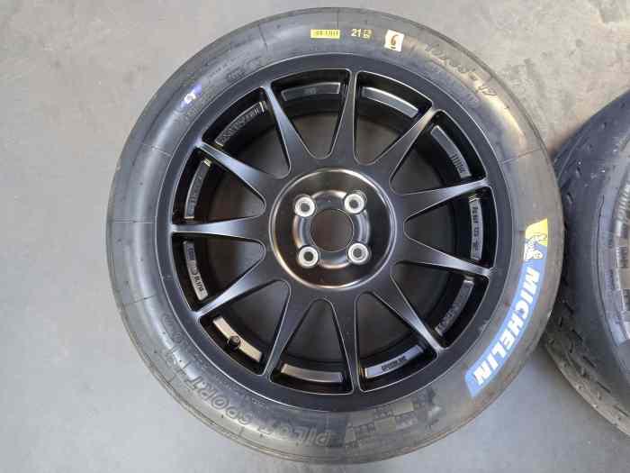 2 Michelin R21 en 19/63-17 2