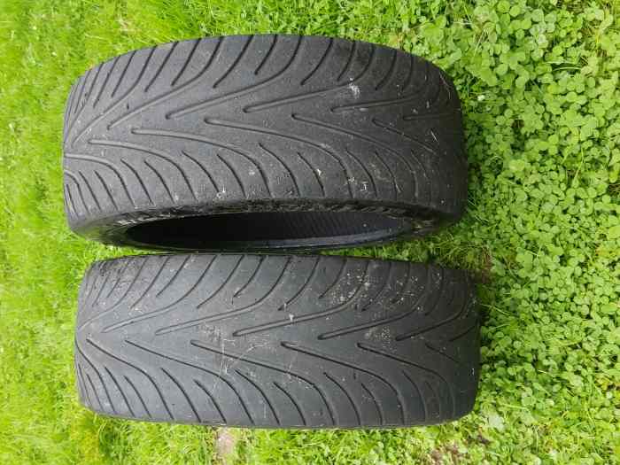 2 pneus pluie dunlop en 17 1