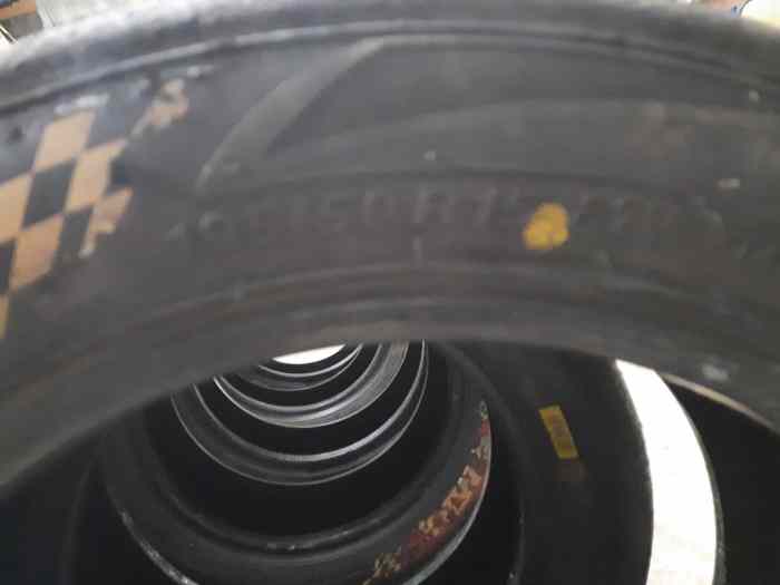 PNEUS MRF 195/50 R 15 3