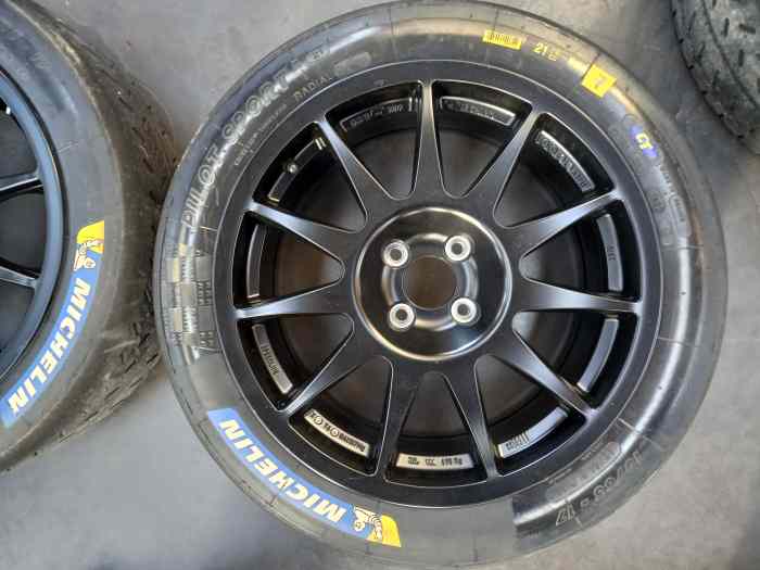 2 Michelin R21 en 19/63-17 3