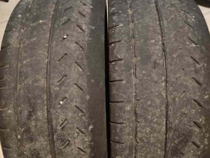 Pneus Michelin R11 / R21 / R31 - 15 pouces 1