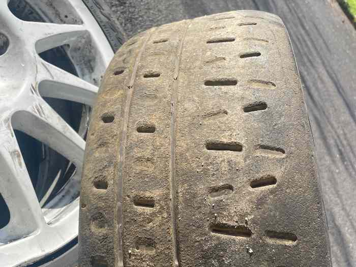 Pneus pirelli ra7 16 p