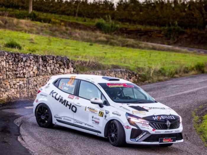 Clio rally4 - 2WD Portuguese Rally Cha...