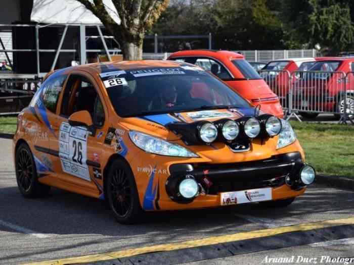 Peugeot 207rc a8 + plateau double essieux 1