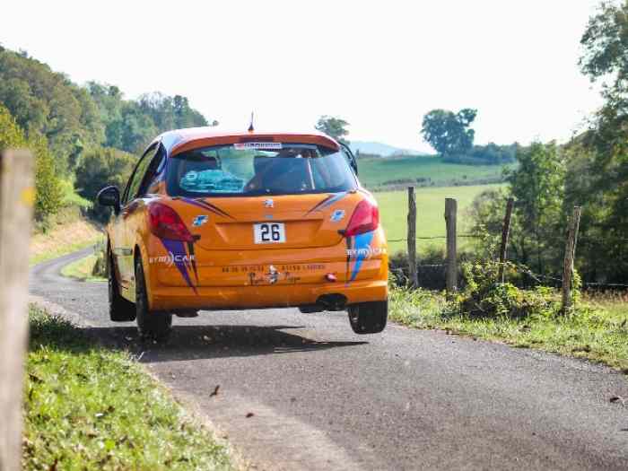 Peugeot 207rc a8 + plateau double essieux 2