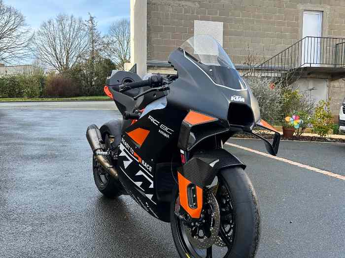 KTM RC8C 0