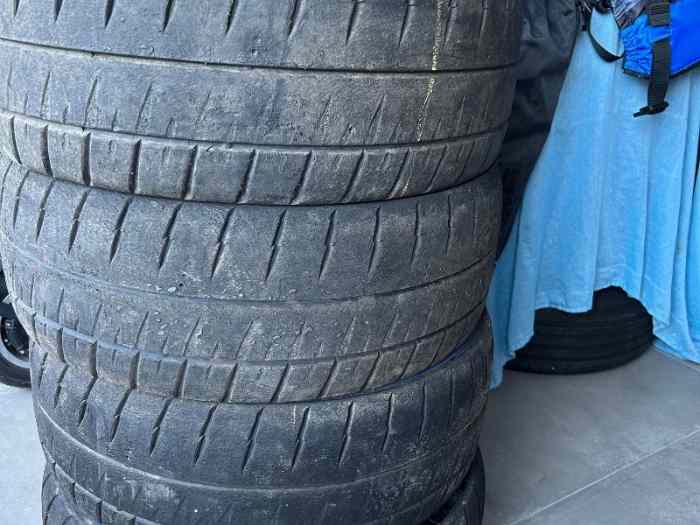 4 m 21 Michelin 18