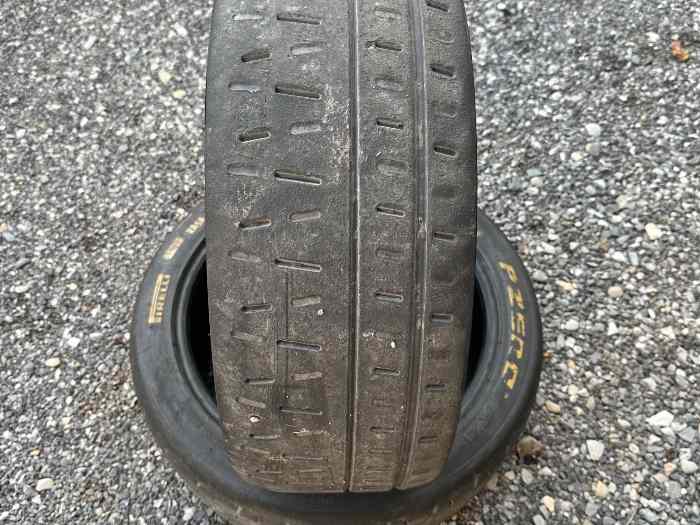 Pneus pirelli RA5A en 18’’ 15% d’usure 1