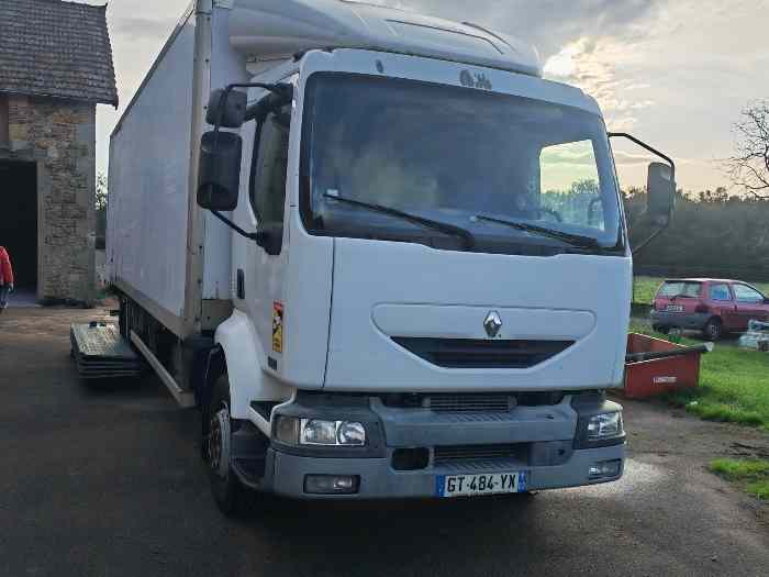 Camion Renault 220 CDI