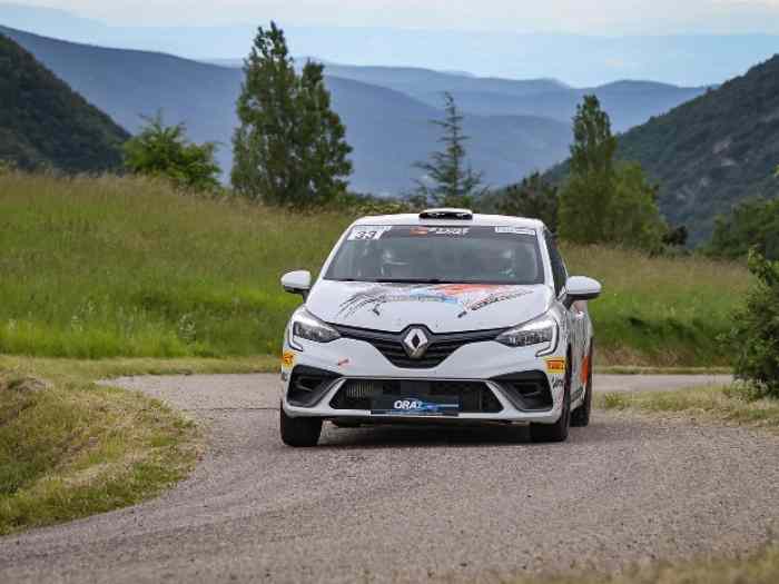 Renault clio rc5 0