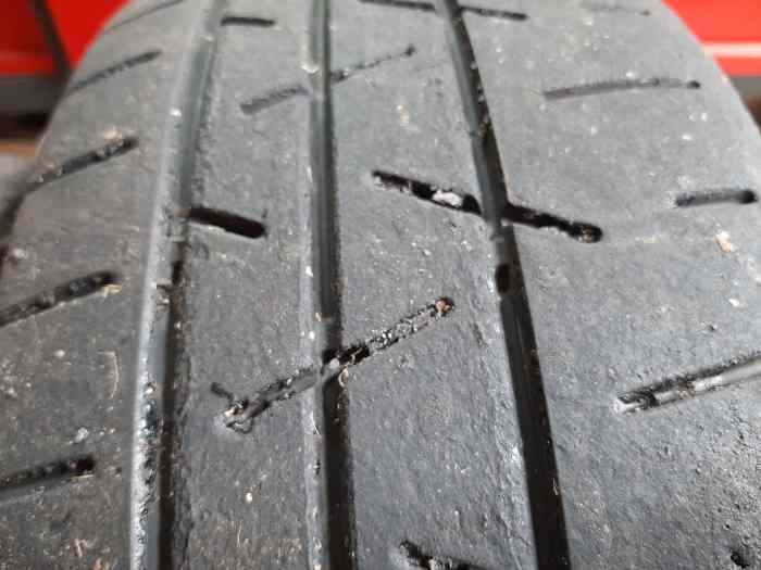 Pneus Hankook T53 Medium 14 pouces