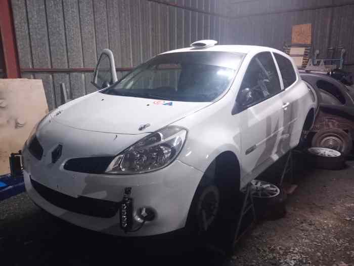 Clio R3 Max