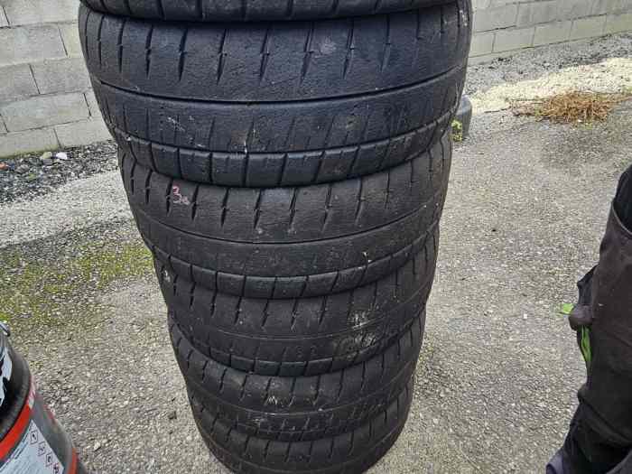 Lot Pneus Michelin & Pirelli 