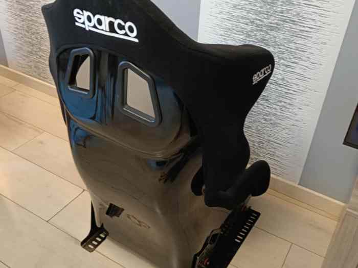 baquet sparco circuit 2 QRT 31.12.2028 2