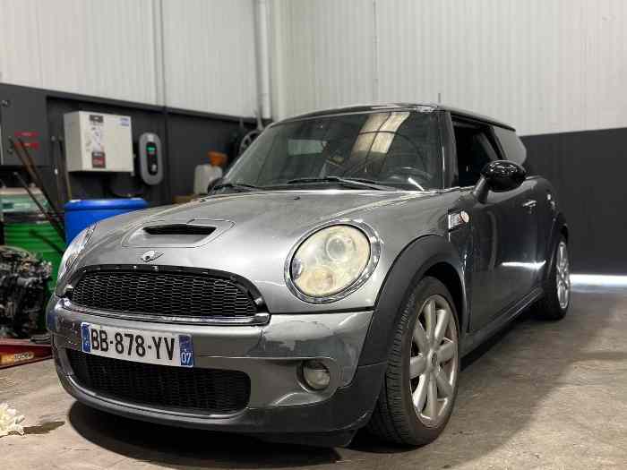 Vend une caisse de mini Cooper s r56