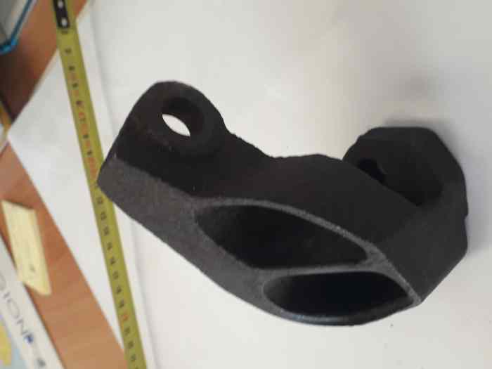 SUPPORT MOTEUR F3 DALLARA 3